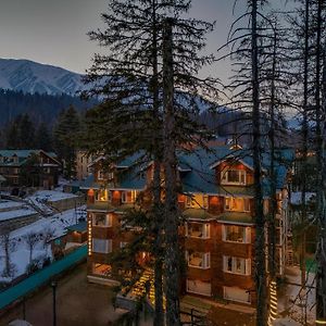 Hotel Pine Spring Gulmarg